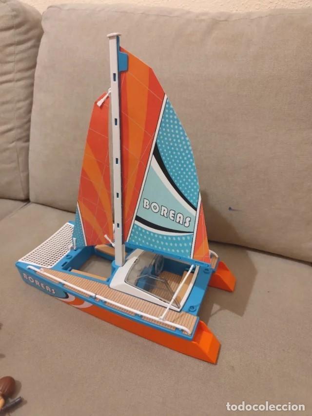 Playmobil: Barco catamar&aacute;n Boreas de Playmobil Family Fun ref. 71043 Incluye figura