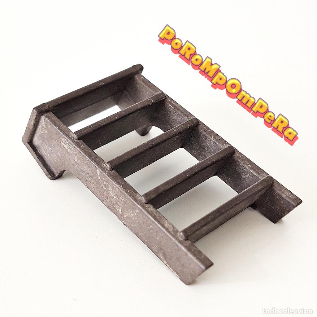 Playmobil: PLAYMOBIL ESCALERA INTERIOR MARR&Oacute;N OSCURO BARCO PIRATA &Eacute;POCA 3053 3055 3550 ? ESCALERILLA