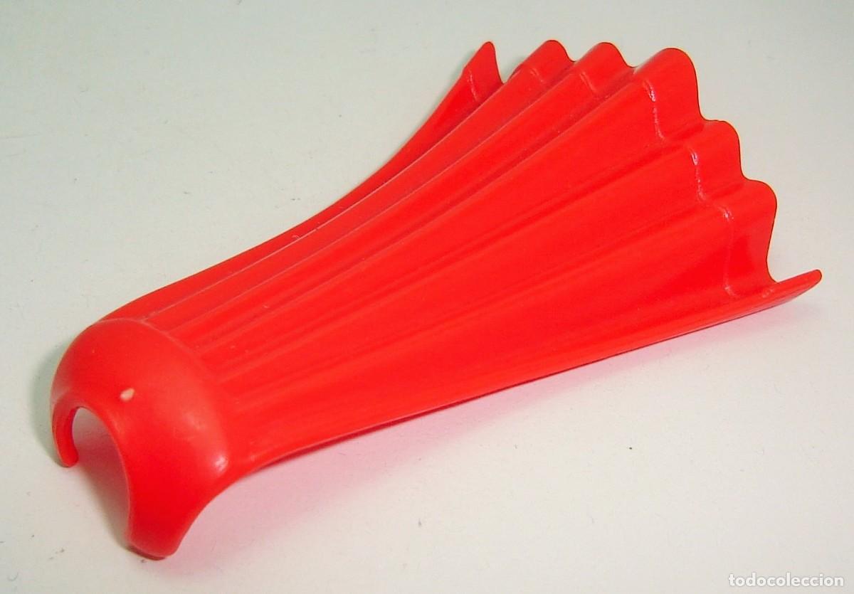 Playmobil: ACCESORIO PLAYMOBIL CAPA ROJA LOTE 306