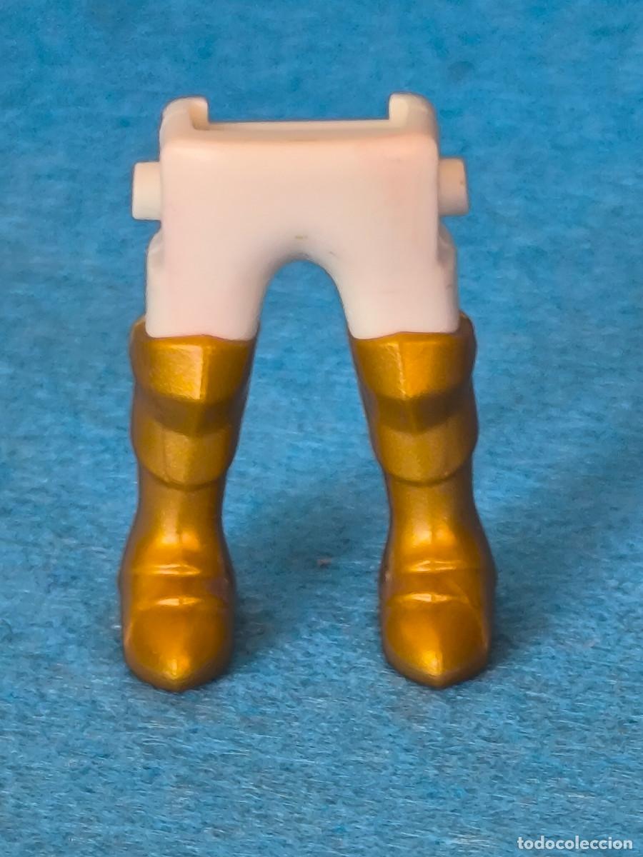 Playmobil: Playmobil piernas blancas armadura dorada caballero medieval castillo vikingos torneo romanos