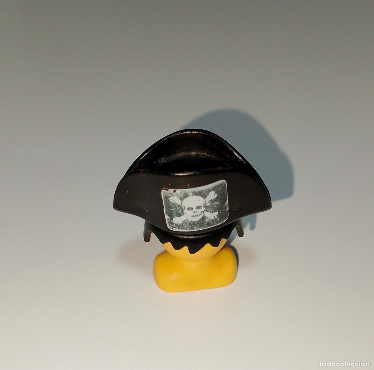 Playmobil: Sombrero o gorro de pirata de Playmobil. Totalmente nuevo.