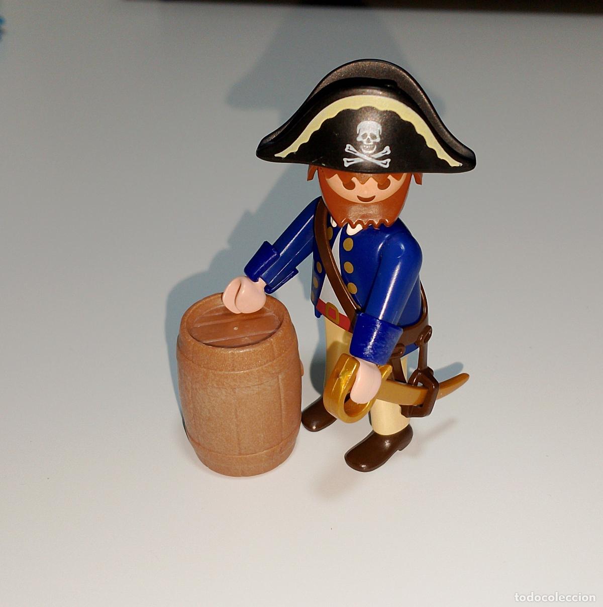 Playmobil: Pirata con barril y accesorios antiguo de Playmobil. Ref. 3791. Totalmente nuevo.