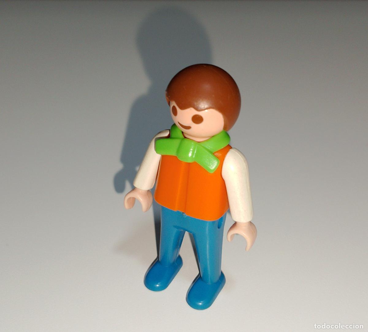 Playmobil: Figura ni&ntilde;o victoriano de Playmobil. Totalmente nuevo.