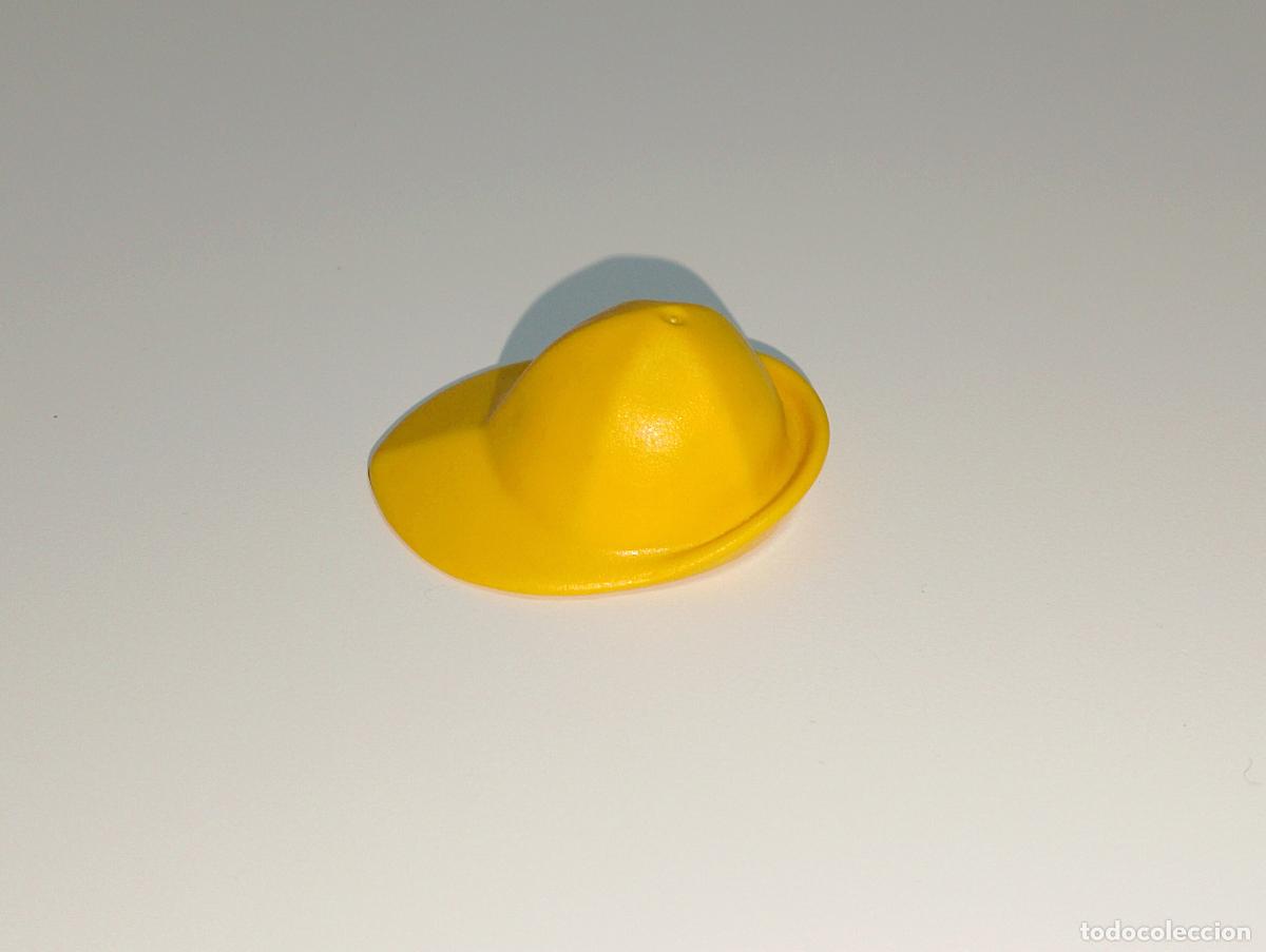 Playmobil: Gorro de pescador antiguo de Playmobil. Totalmente nuevo.