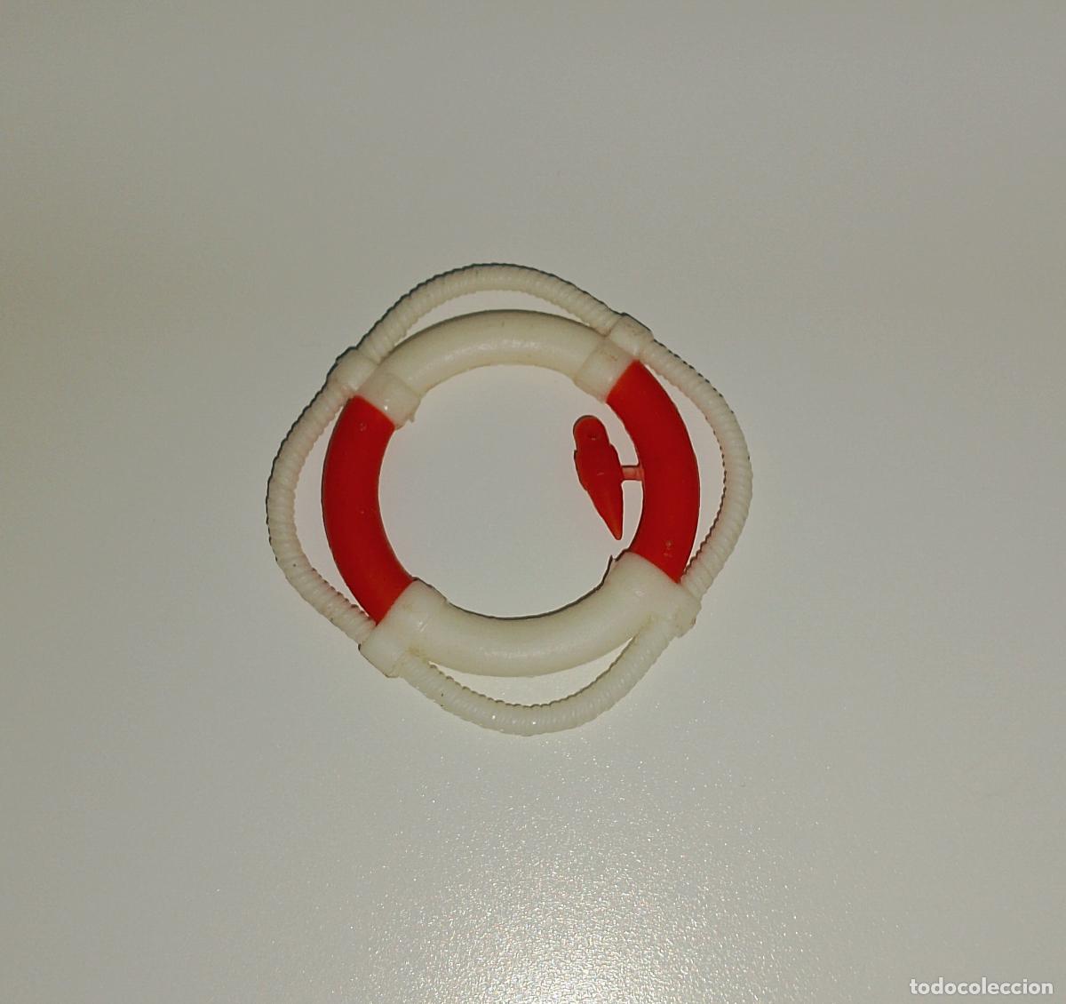 Playmobil: Salvavidas flotador con anzuelo para ca&ntilde;a de pescar incorporada de Playmobil. Totalmente nuevo.
