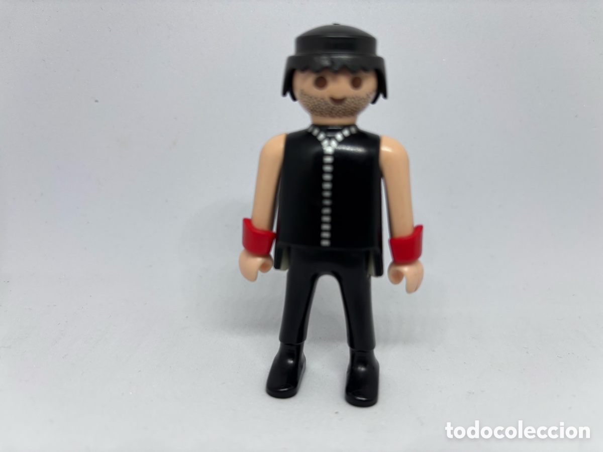 Playmobil: Playmobil heavy mu&ntilde;equeras rojas
