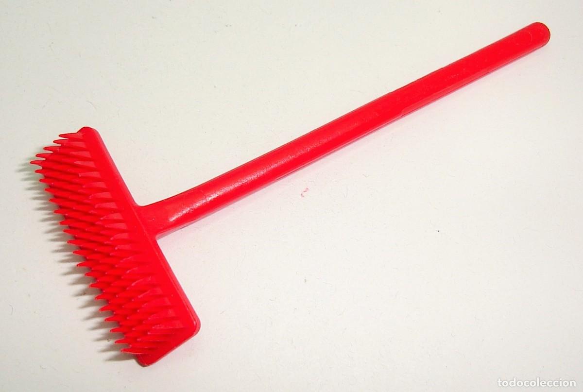 Playmobil: ACCESORIO PLAYMOBIL CEPILLO LOTE 520
