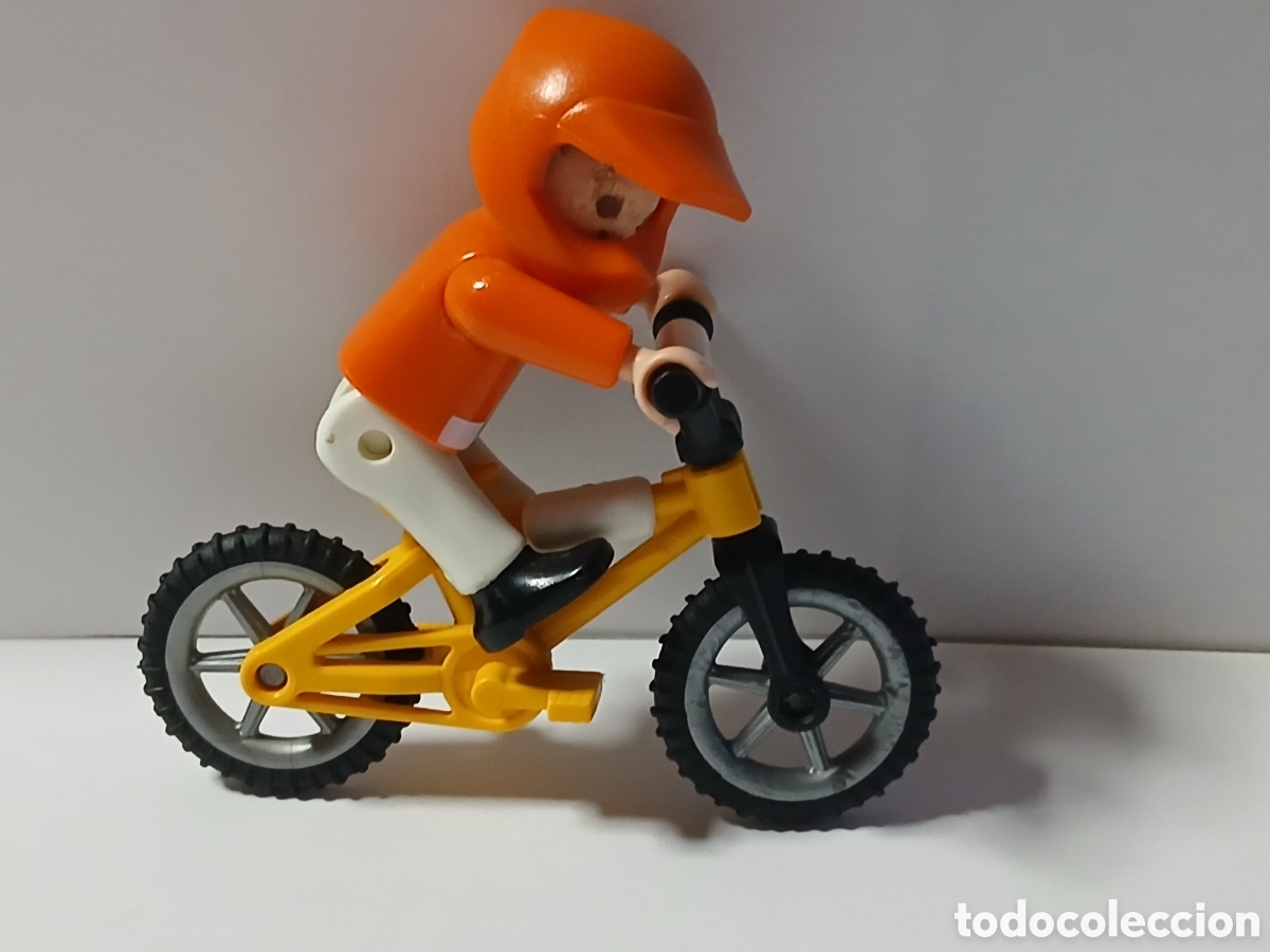 Playmobil: Figura Playmobil Ciclista Ni&ntilde;o