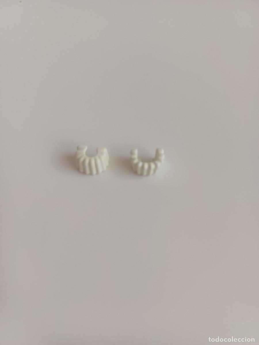 Playmobil: Lote de 2 cuellos blancos payaso vintage Playmobil