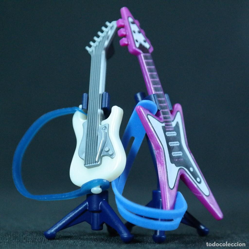 Playmobil: Playmobil dos guitarras con soportes ☼