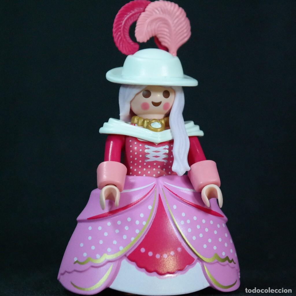 Playmobil: Playmobil mujer con vestido rosa ☼