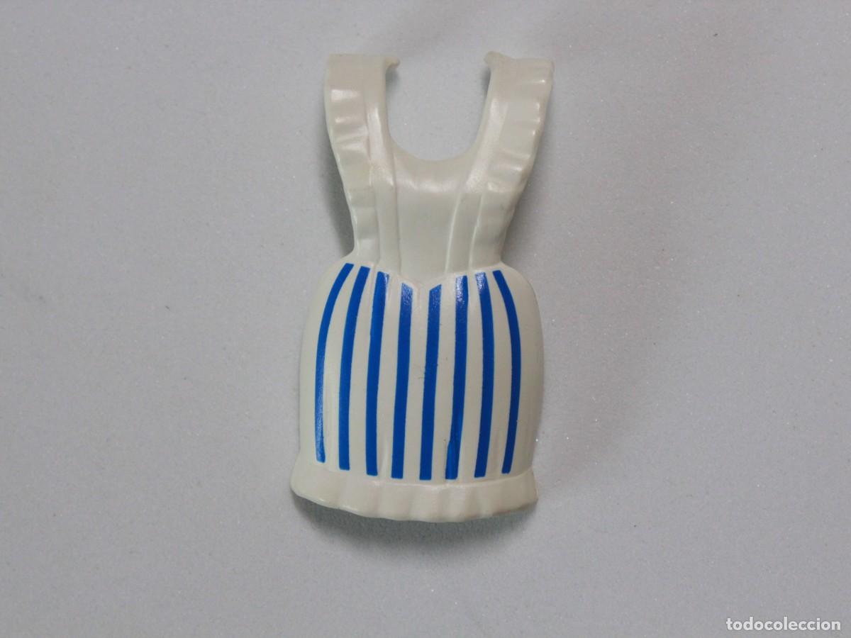 Playmobil: Accesorio Playmobil vestido blanco rayas azules &eacute;poca medieval
