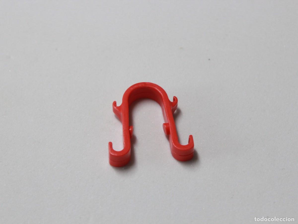 Playmobil: Accesorio Playmobil soporte rojo sujeci&oacute;n herramienta veh&iacute;culo