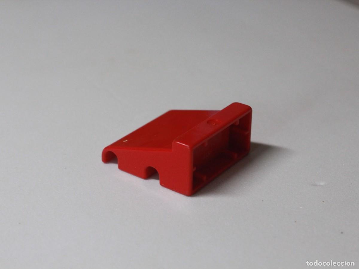 Playmobil: Accesorio Playmobil plataforma roja para veh&iacute;culo o remolque