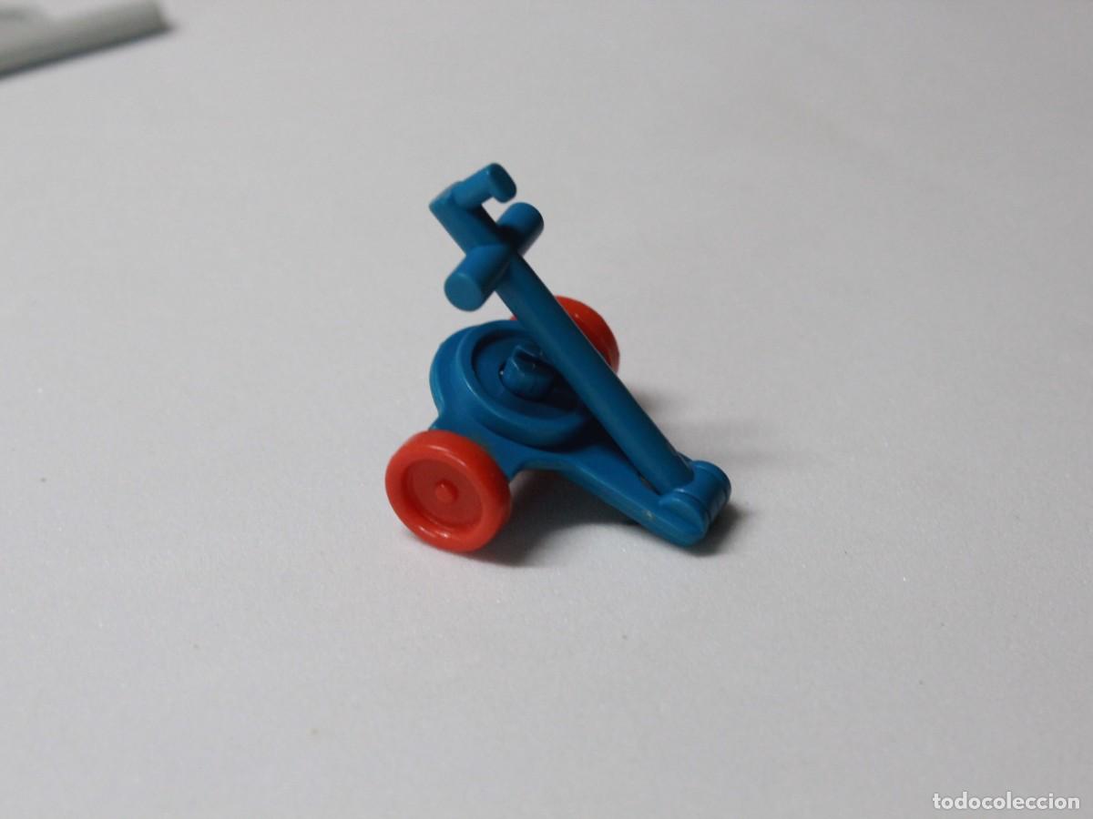 Playmobil: Accesorio Playmobil ca&ntilde;&oacute;n azul con ruedas rojas