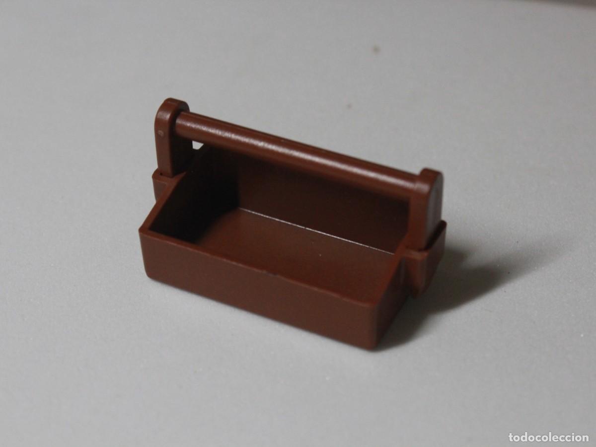 Playmobil: Accesorio Playmobil caja de herramientas marr&oacute;n