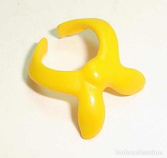 Playmobil: ACCESORIO PLAYMOBIL PA&Ntilde;UELO CUELLO LOTE 661