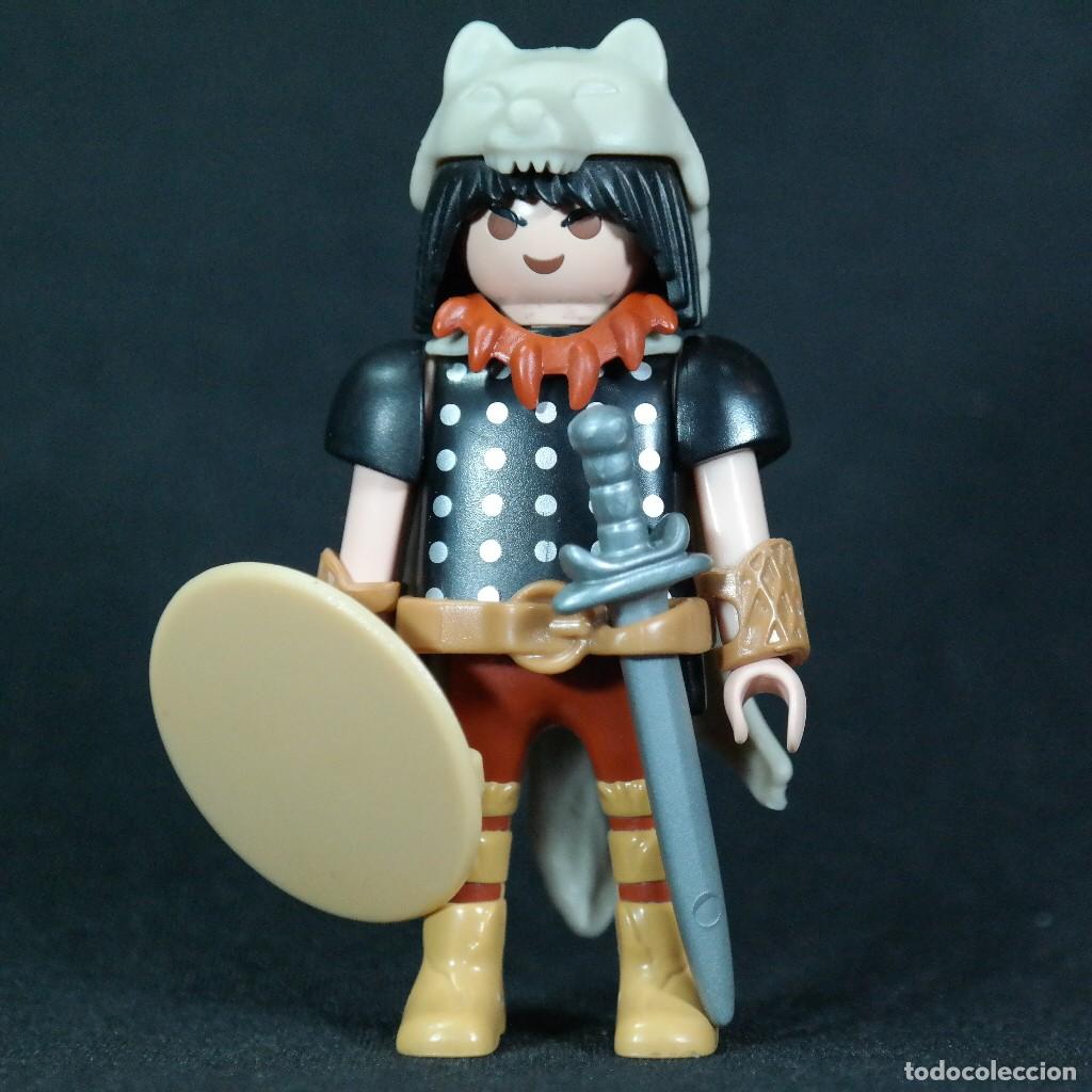 Playmobil: Playmobil vikingo barbaro con capa ☼