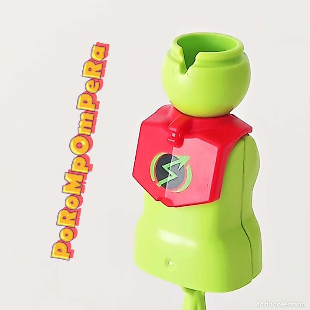 Playmobil: PLAYMOBIL PECHERA ROJA ASTRONAUTA ALIEN SUPERH&Eacute;ROE EXTRATERRESTRE PILOTO ESPACIAL MDX