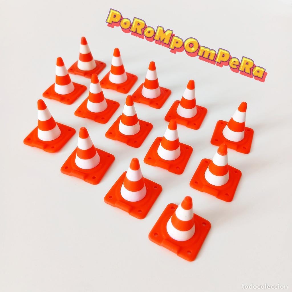 Playmobil: PLAYMOBIL LOTE x14 CONO GOMA NARANJA OBRA CONSTRUCCI&Oacute;N POLIC&Iacute;A TR&Aacute;FICO CONOS CG6