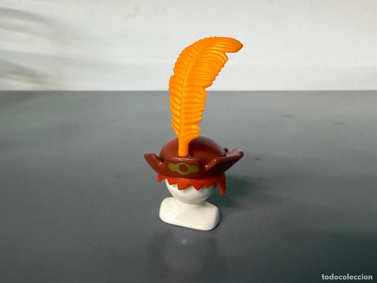 Playmobil: PLAYMOBIL gorro con pluma trovador medieva - cabeza no incluida-