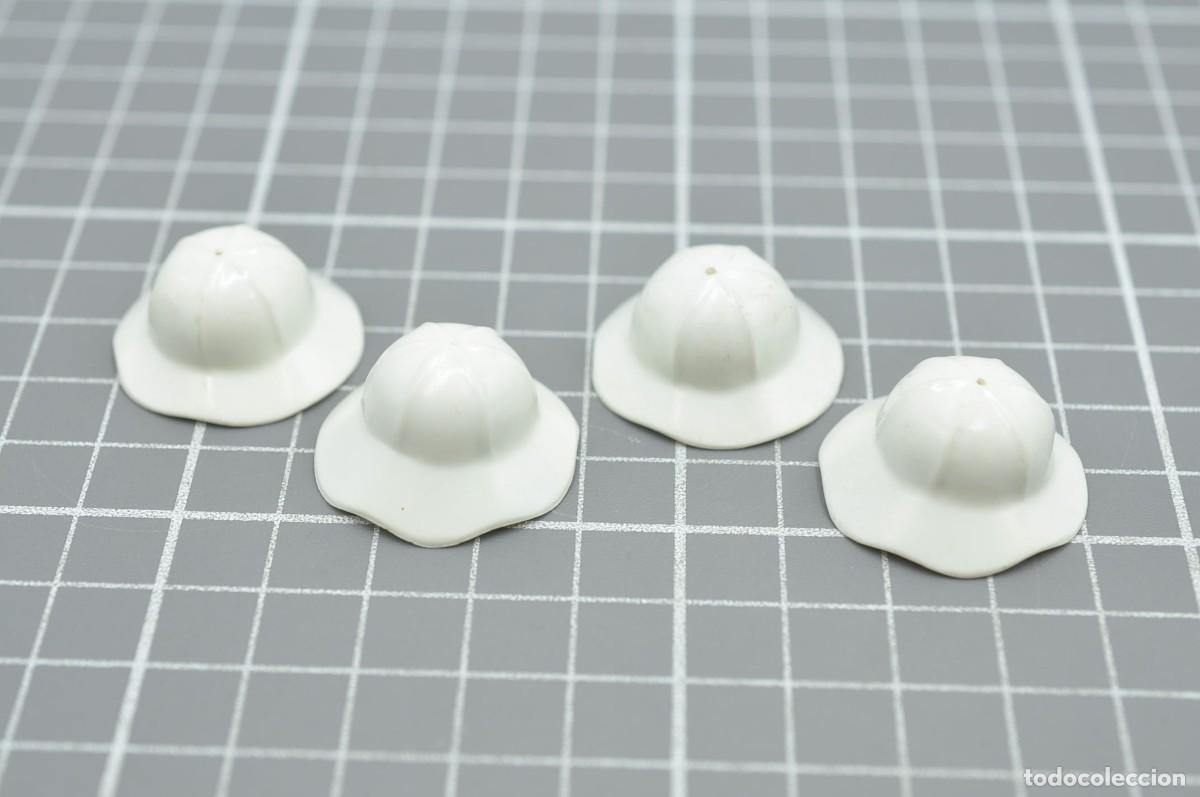 Playmobil: WSK068 PLAYMOBIL, 4 gorros blancos para el sol