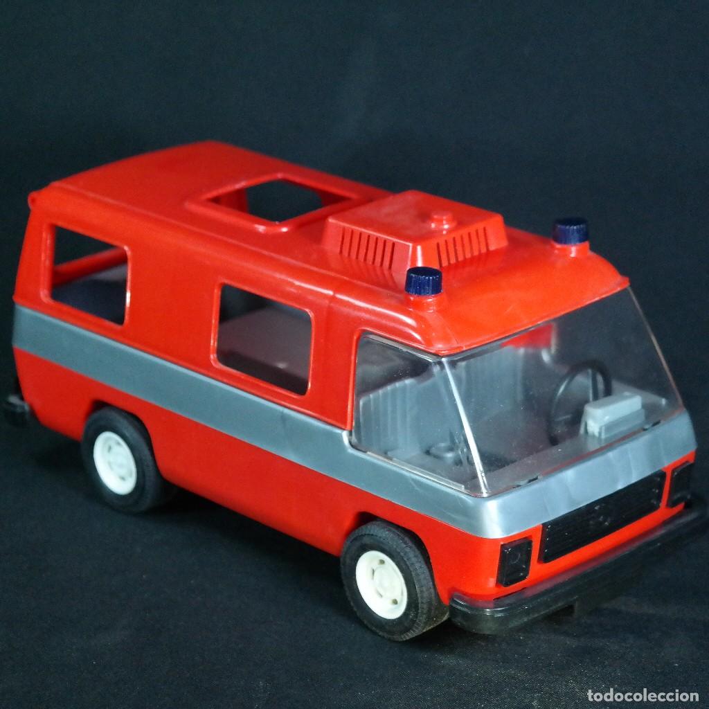 Playmobil: Playmobil furgon rojo ☼