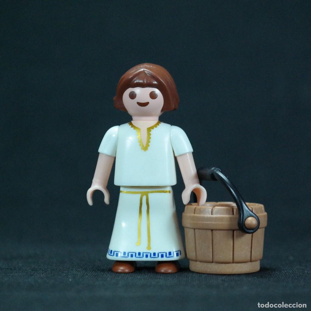 Playmobil: Playmobil ni&ntilde;a con balde ☼