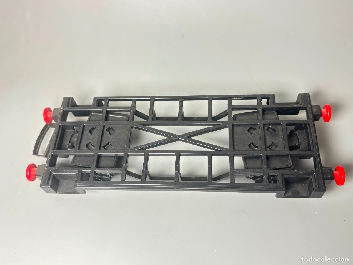 Playmobil: PLAYMOBIL chasis para vag&oacute;n con ruedas defecto enganche