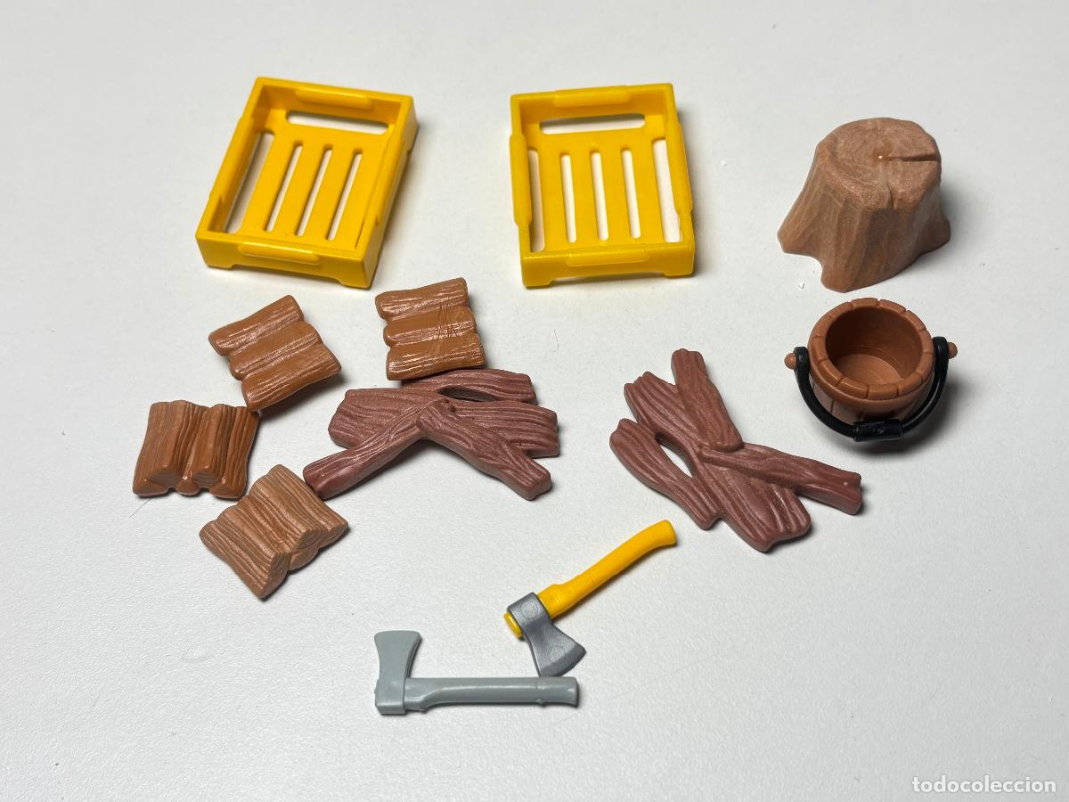 Playmobil: PLAYMOBIL lote caja amarilla con tronco y hachas