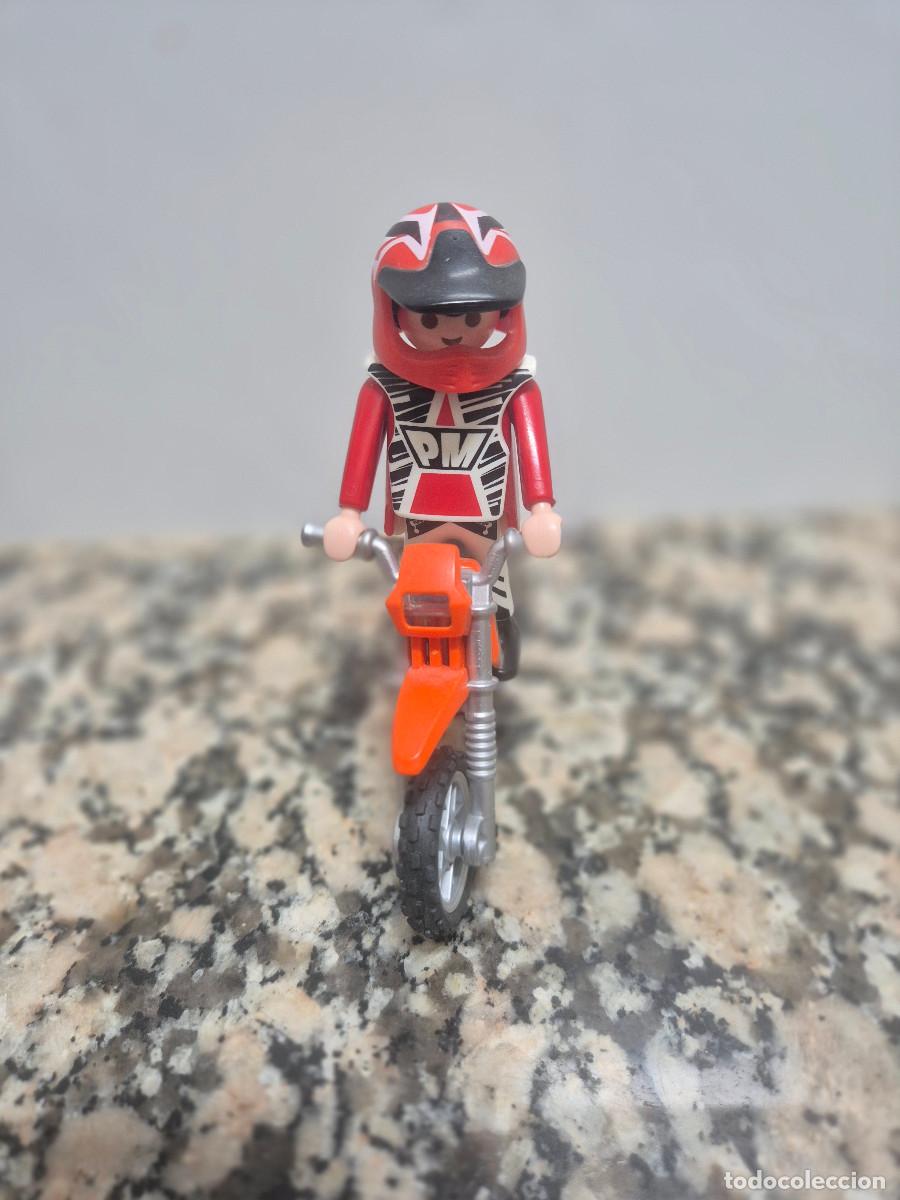 Playmobil: MOTO Y PILOTO PLAYMOBIL.