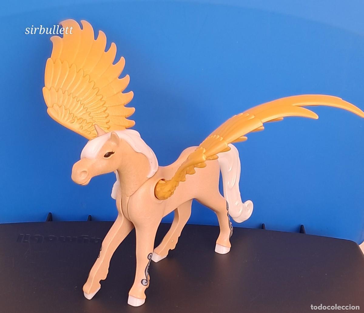 Playmobil: Caballo con alas. Pegaso marr&oacute;n. Playmobil. 5143 hadas princesa fantas&iacute;a. Carro alado carruaje