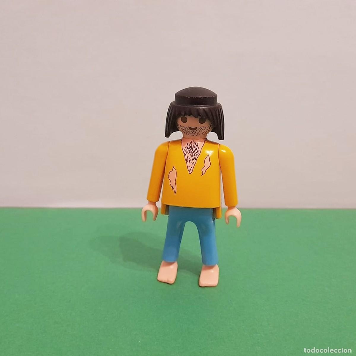 Playmobil: Playmobil - Figura Naufrago Azul y Amarillo