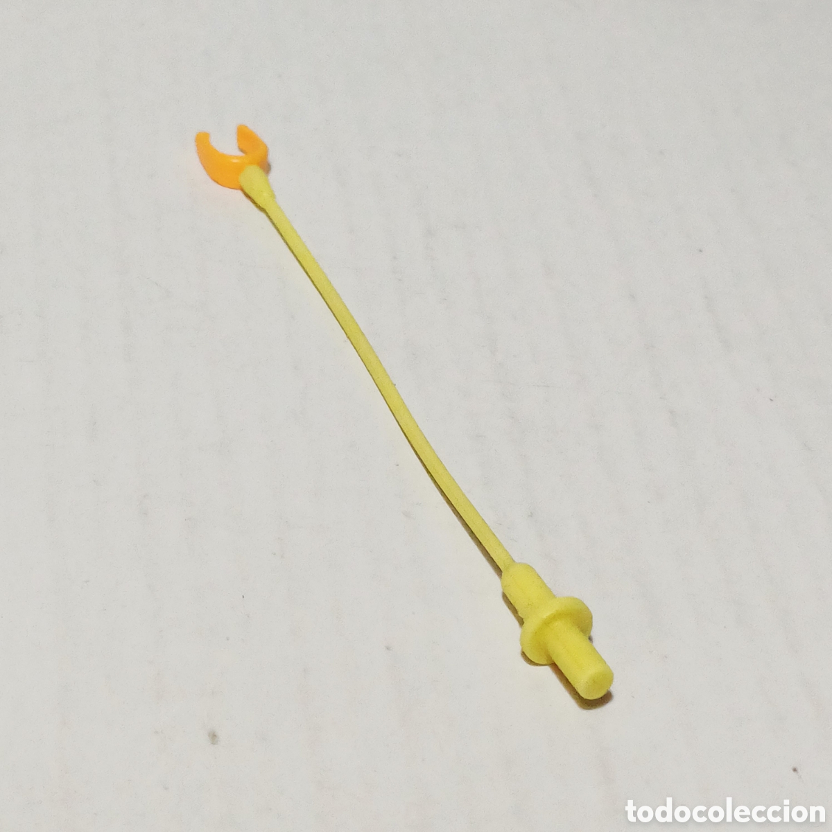 Playmobil: Pieza playmobil tubo amarillo goma de gotero primera &eacute;poca suero hospital clinica