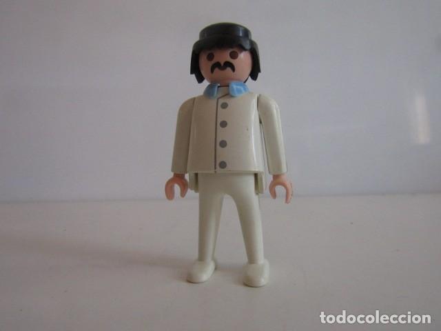 Playmobil: DIFICIL DOCTOR CON TRIPA GORDINFL&Oacute;N HOSPITAL ANTIGUO PLAYMOBIL