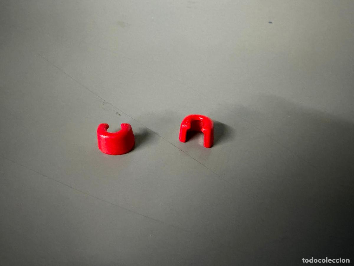 Playmobil: playmobil pu&ntilde;os mu&ntilde;equeras rojas nordista