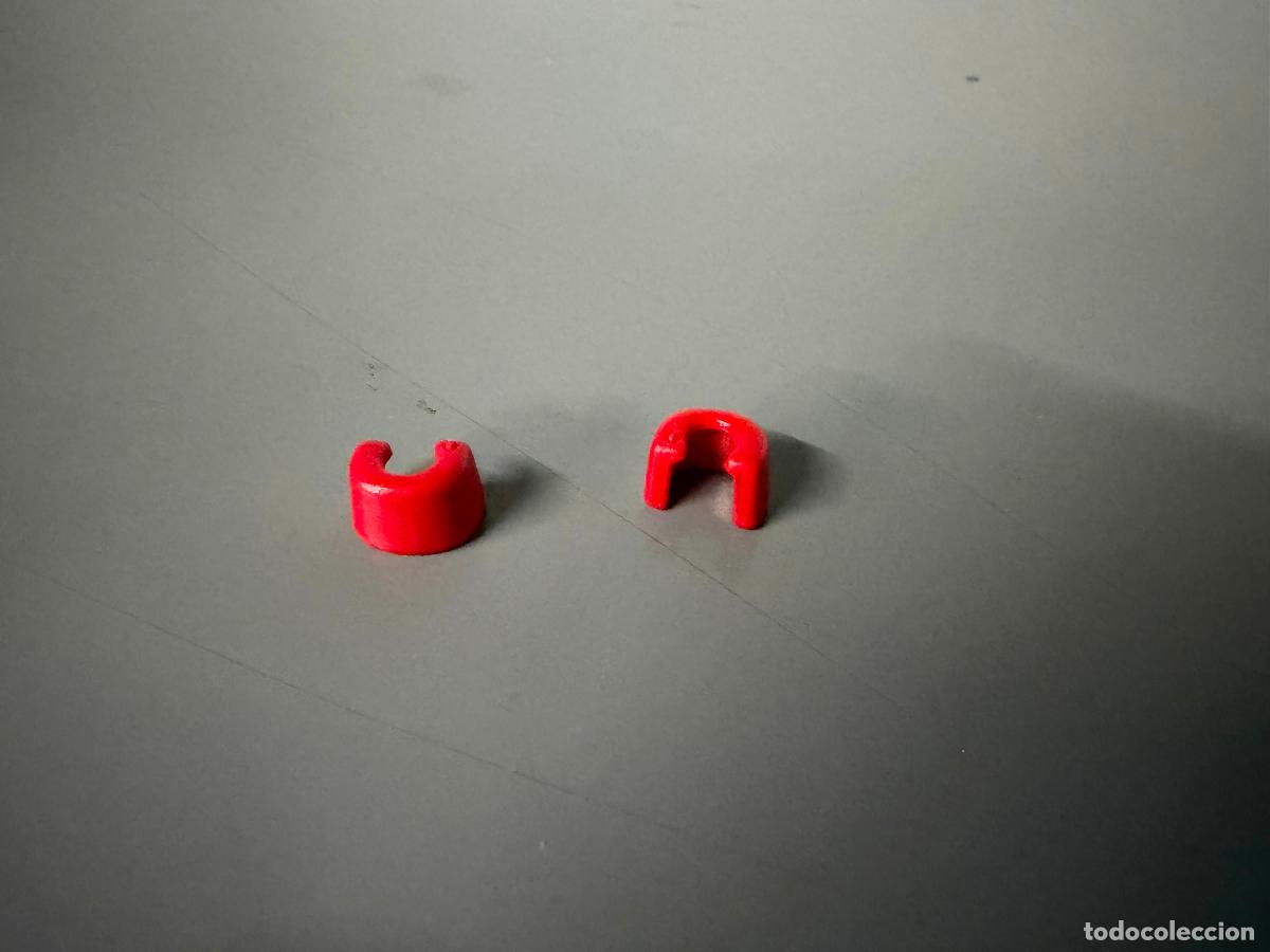 Playmobil: playmobil pu&ntilde;os mu&ntilde;equeras rojas nordista