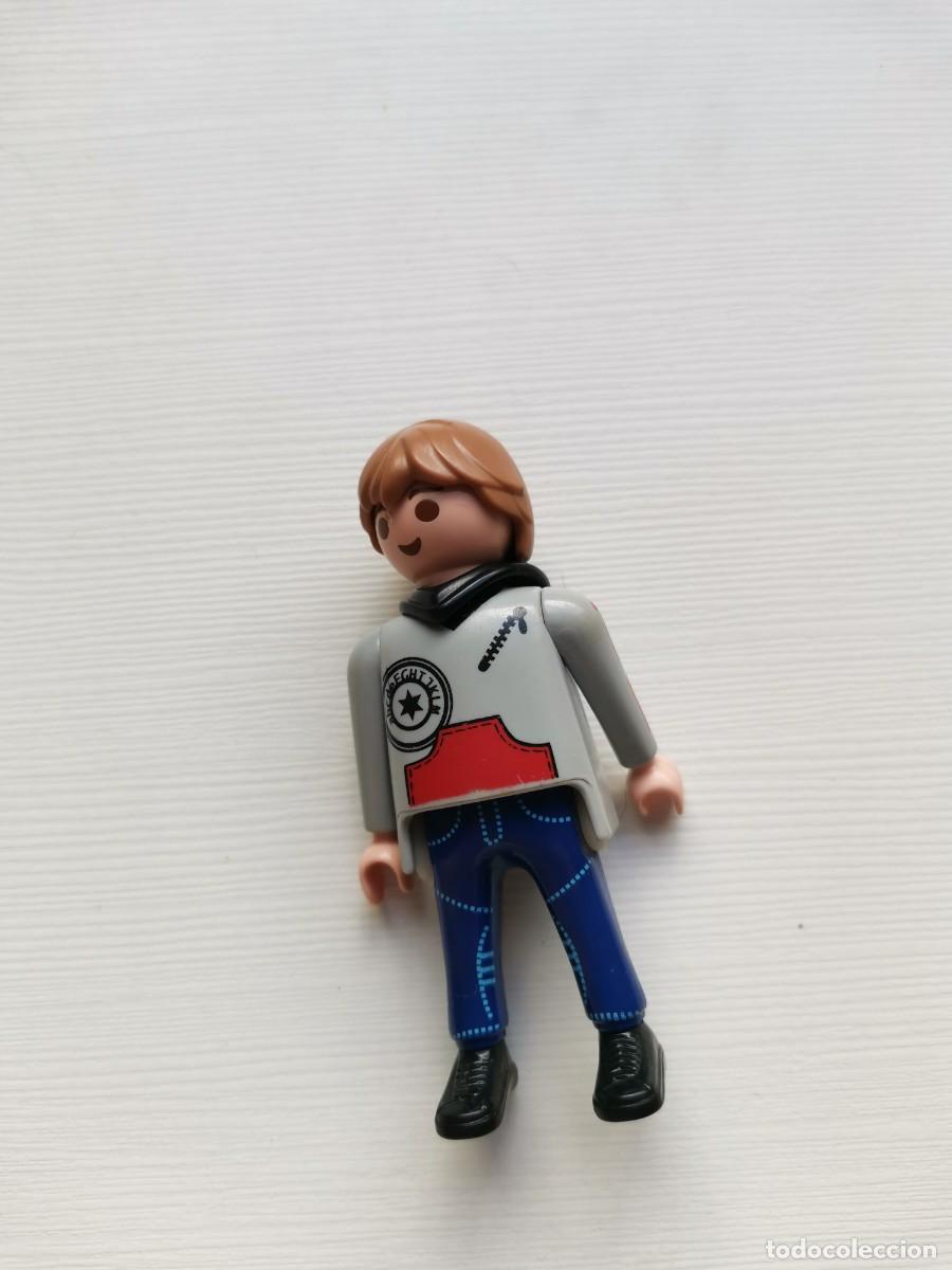 Playmobil: PLAYMOBIL HOMBRE CON SUDADERA