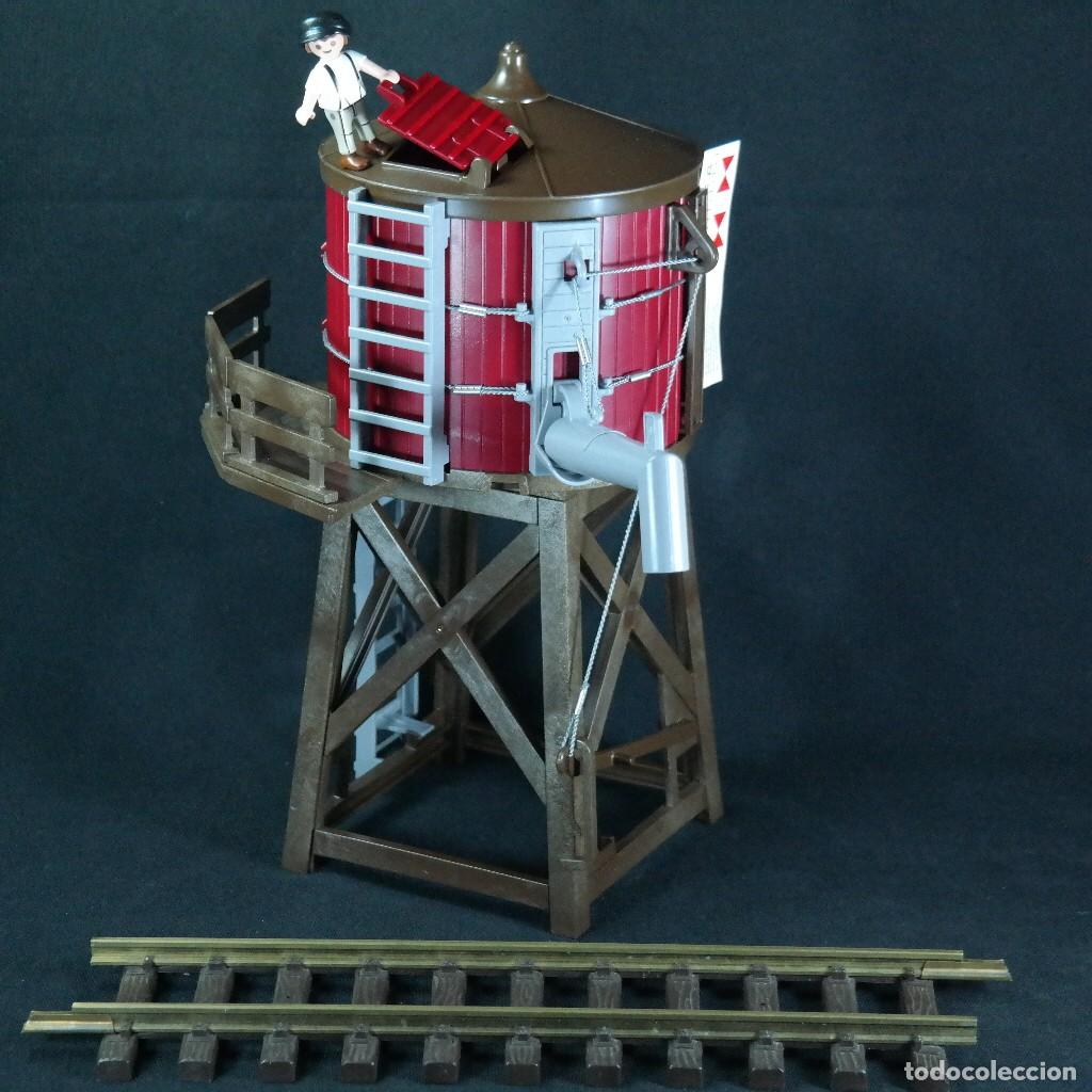 Playmobil: Playmobil torre de agua con ni&ntilde;o y 1 via de metal oeste ☼