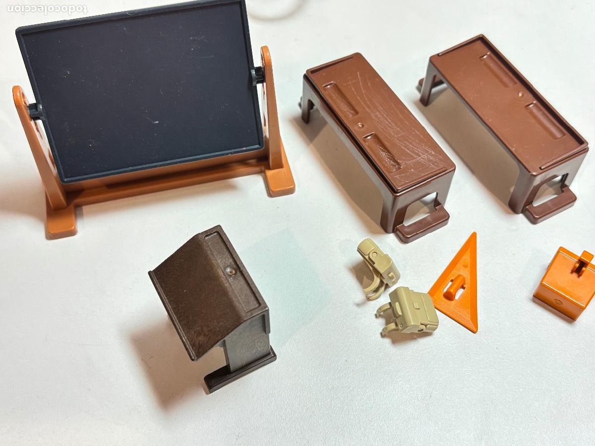 Playmobil: Playmobil lote pizarra mesa silla atril regla