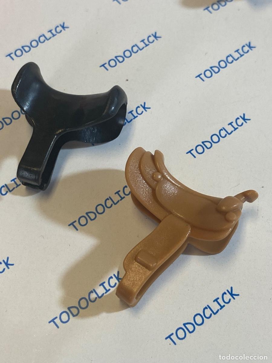 Playmobil: Playmobil sillas de caballos (pedido m&iacute;nimo)5&euro;)