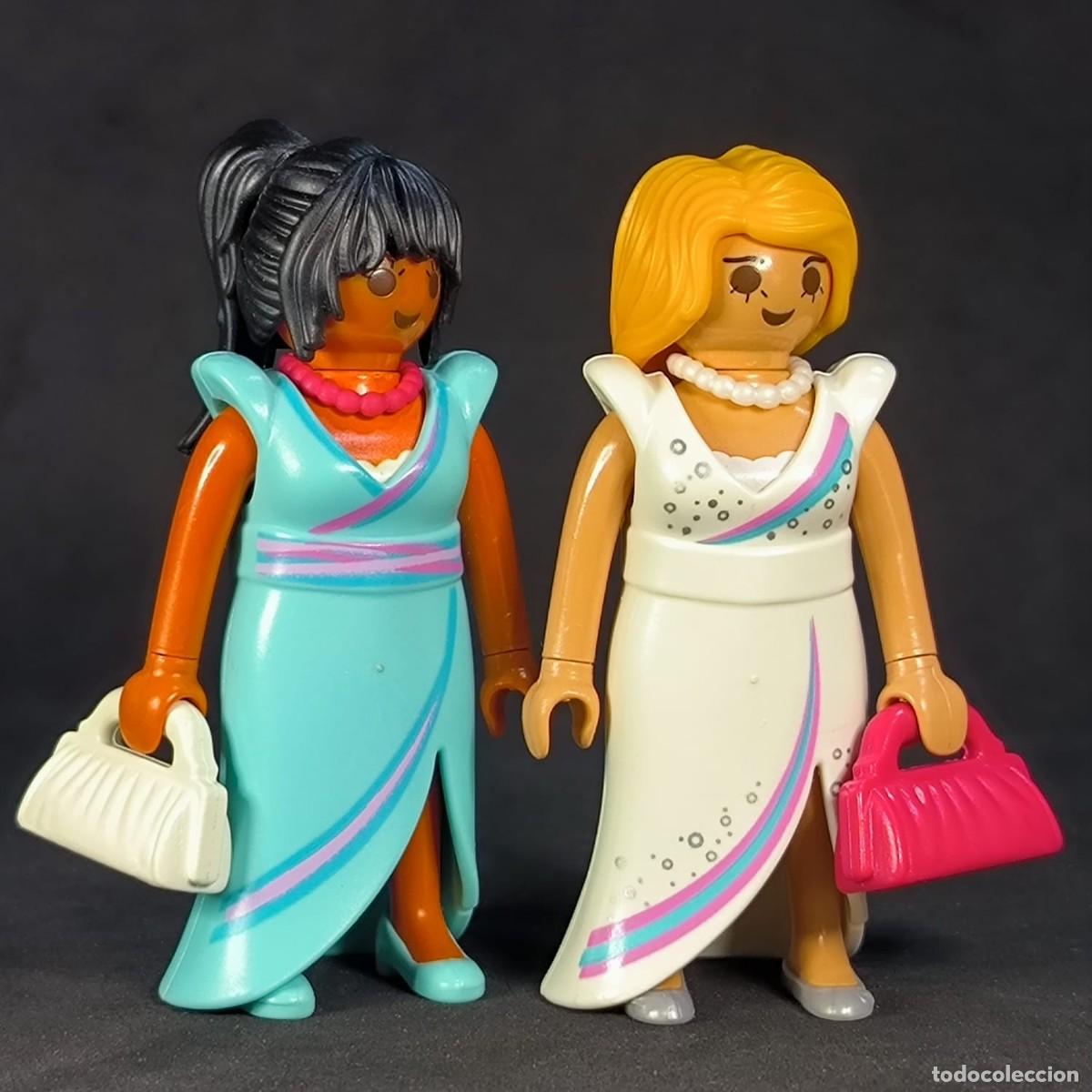 Playmobil: Playmobil dos mujeres con vestidos ☼