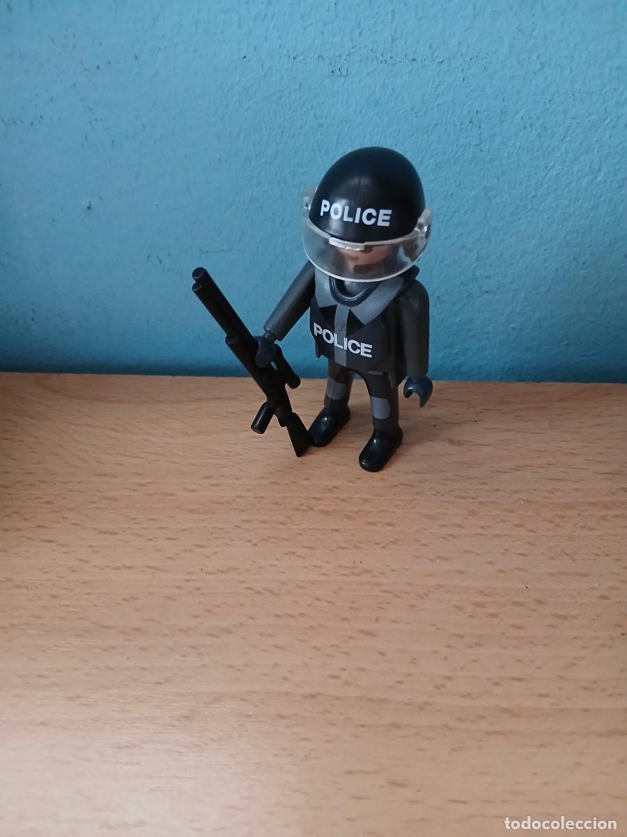 Playmobil: Figura playmobil polic&iacute;a swat