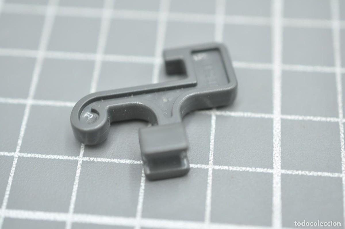 Playmobil: CJ1306 Playmobil, soporte farol lampara gris oscuro