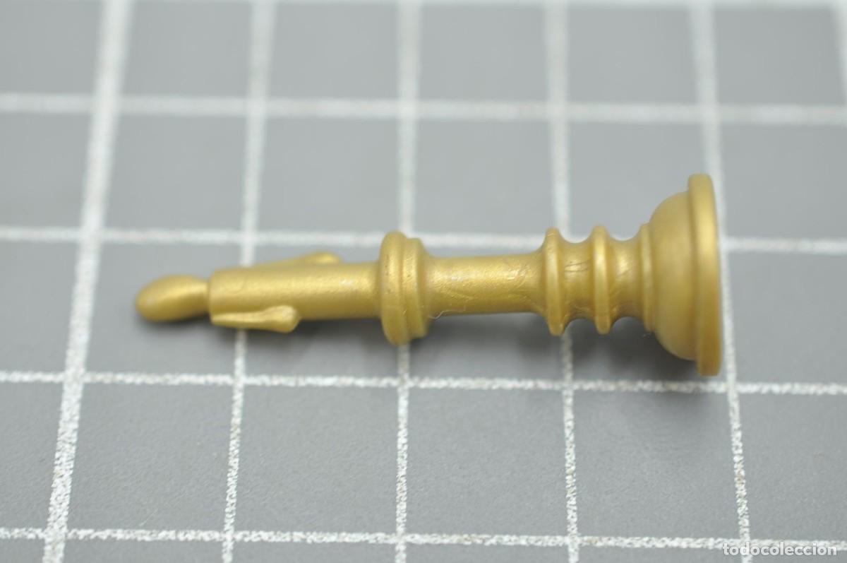 Playmobil: CJ1407 Playmobil, candelabro bronce