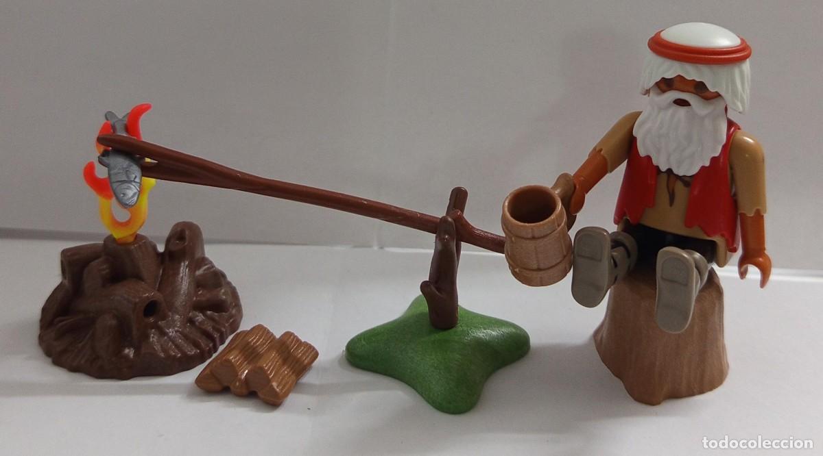 Playmobil: PLAYMOBIL ALDEANO CON HOGUERA ASANDO PUN PEZ - 9/11/15