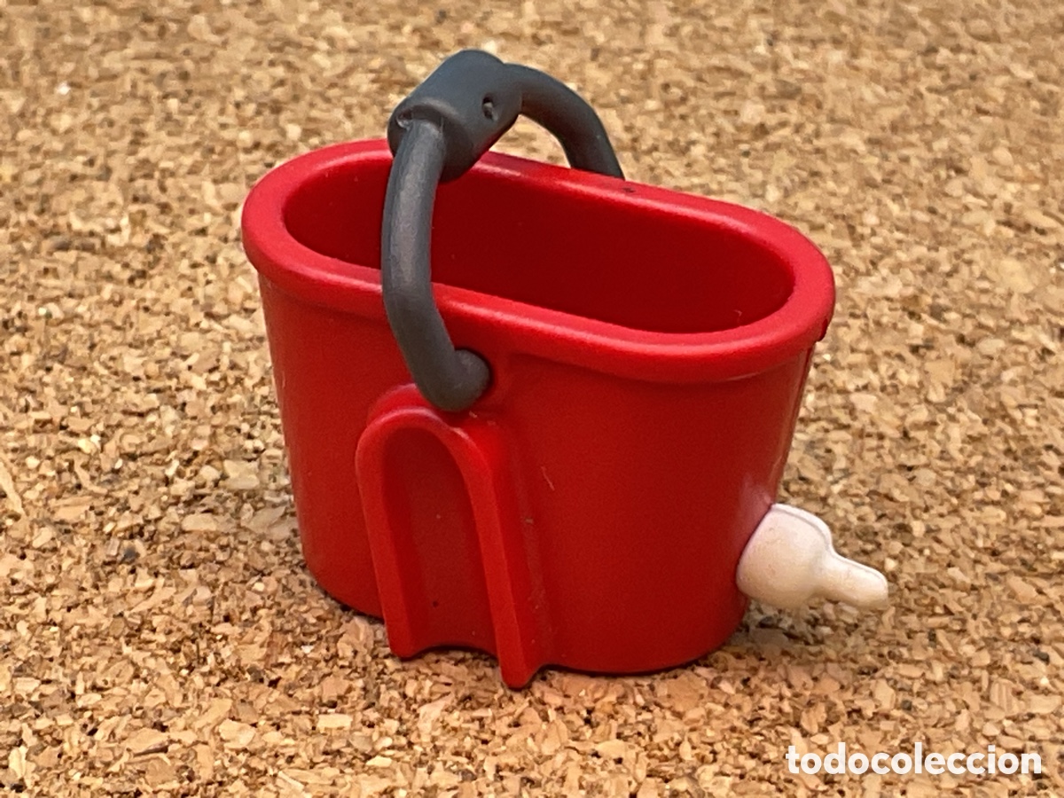 Playmobil: Accesorio Playmobil. Cubo Rojo con Grifo y/o Tetina. Ref Casa, Limpieza, Granja, Etc.
