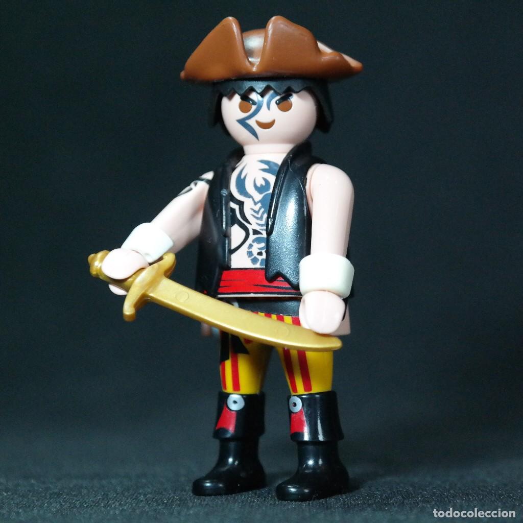 Playmobil: Playmobil pirata con chaleco ☼