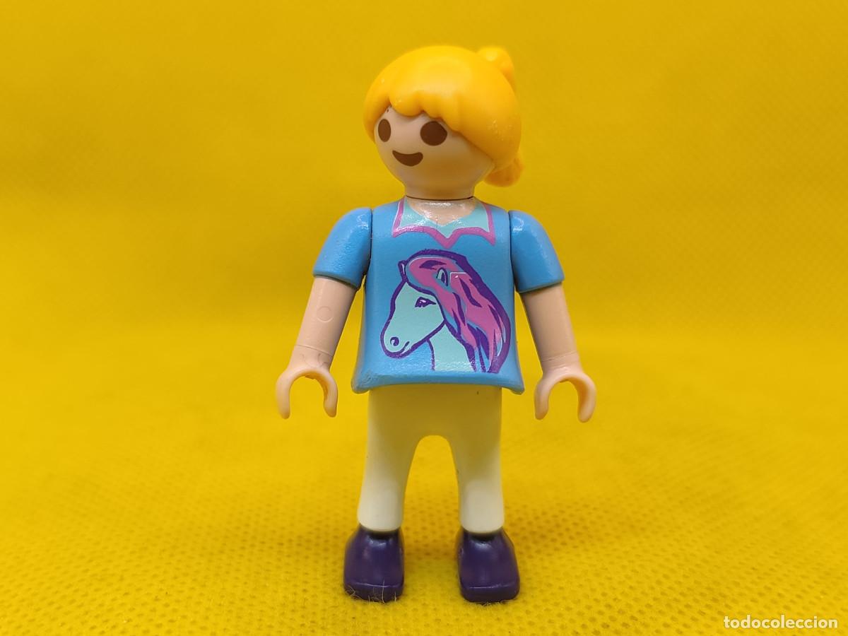 Playmobil: Playmobil Ni&ntilde;a con poni en la blusa