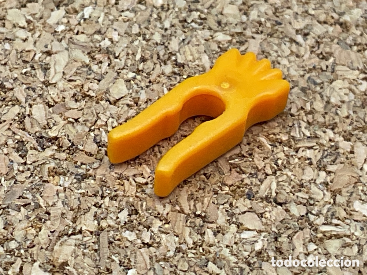 Playmobil: ACCESORIO PLAYMOBIL. PINZA PARA TENDER LA ROPA.